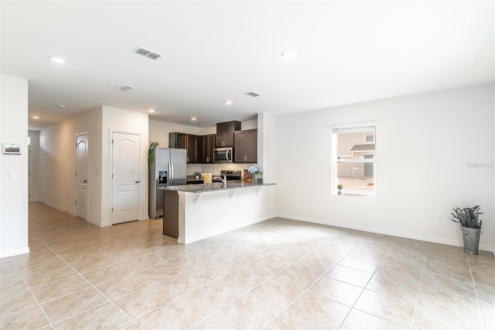 BRENTWOOD TWNHMS PH 1 - Residential