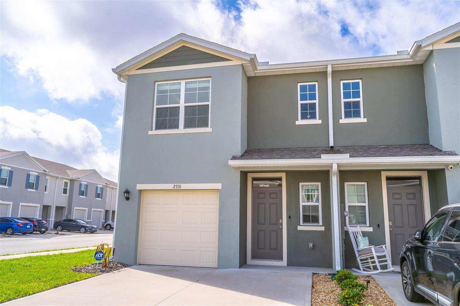 BRENTWOOD TWNHMS PH 1 - Residential