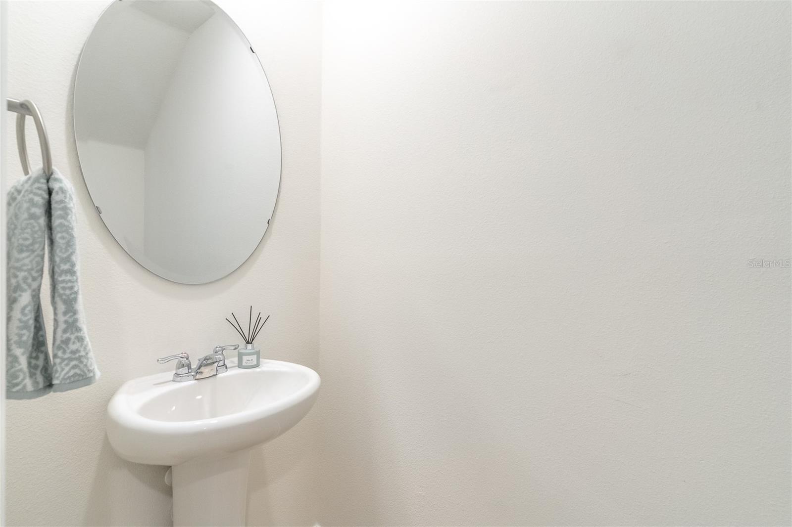 BRENTWOOD TWNHMS PH 1 - Residential