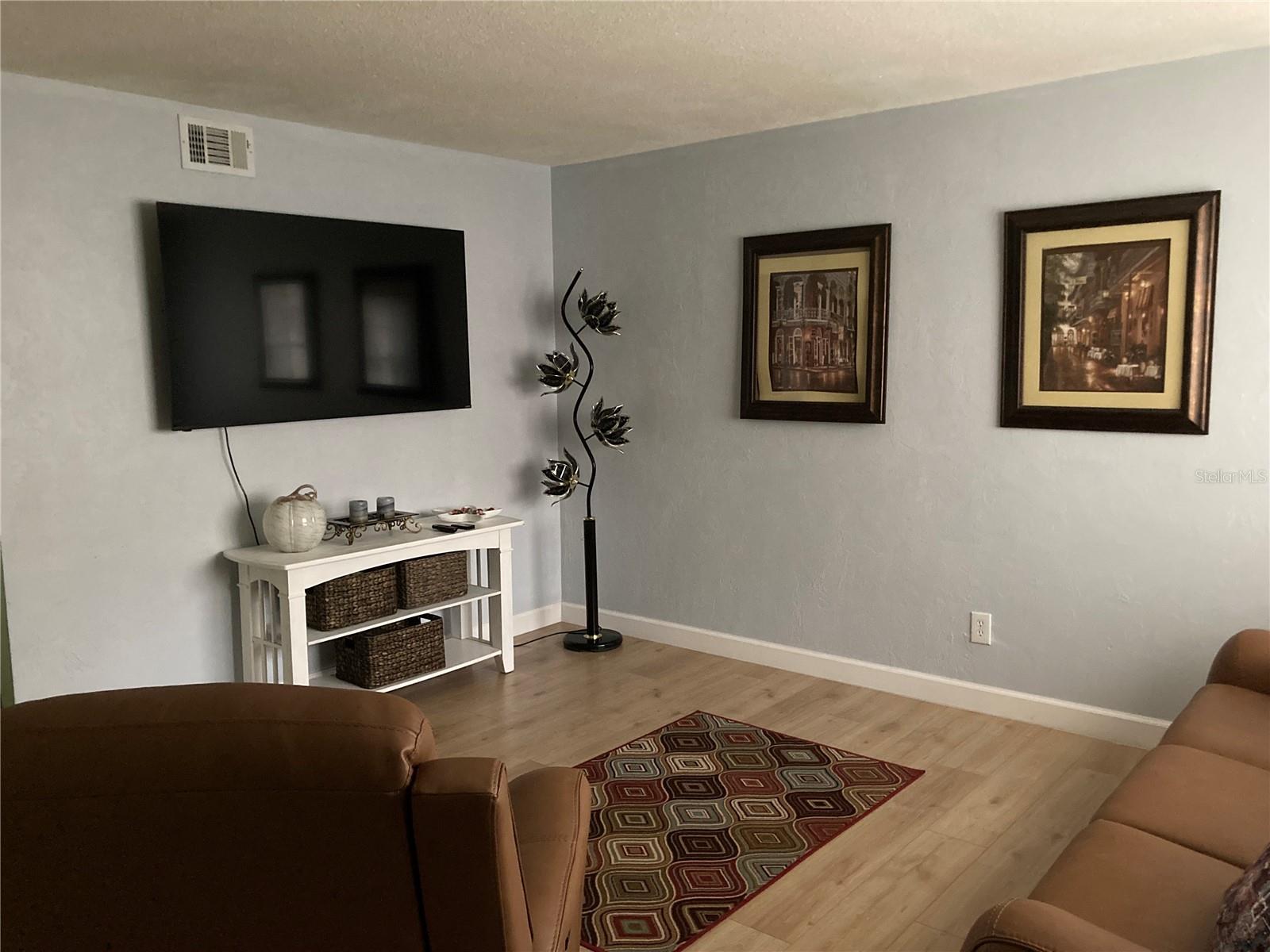 COLONY VILLAS - Residential