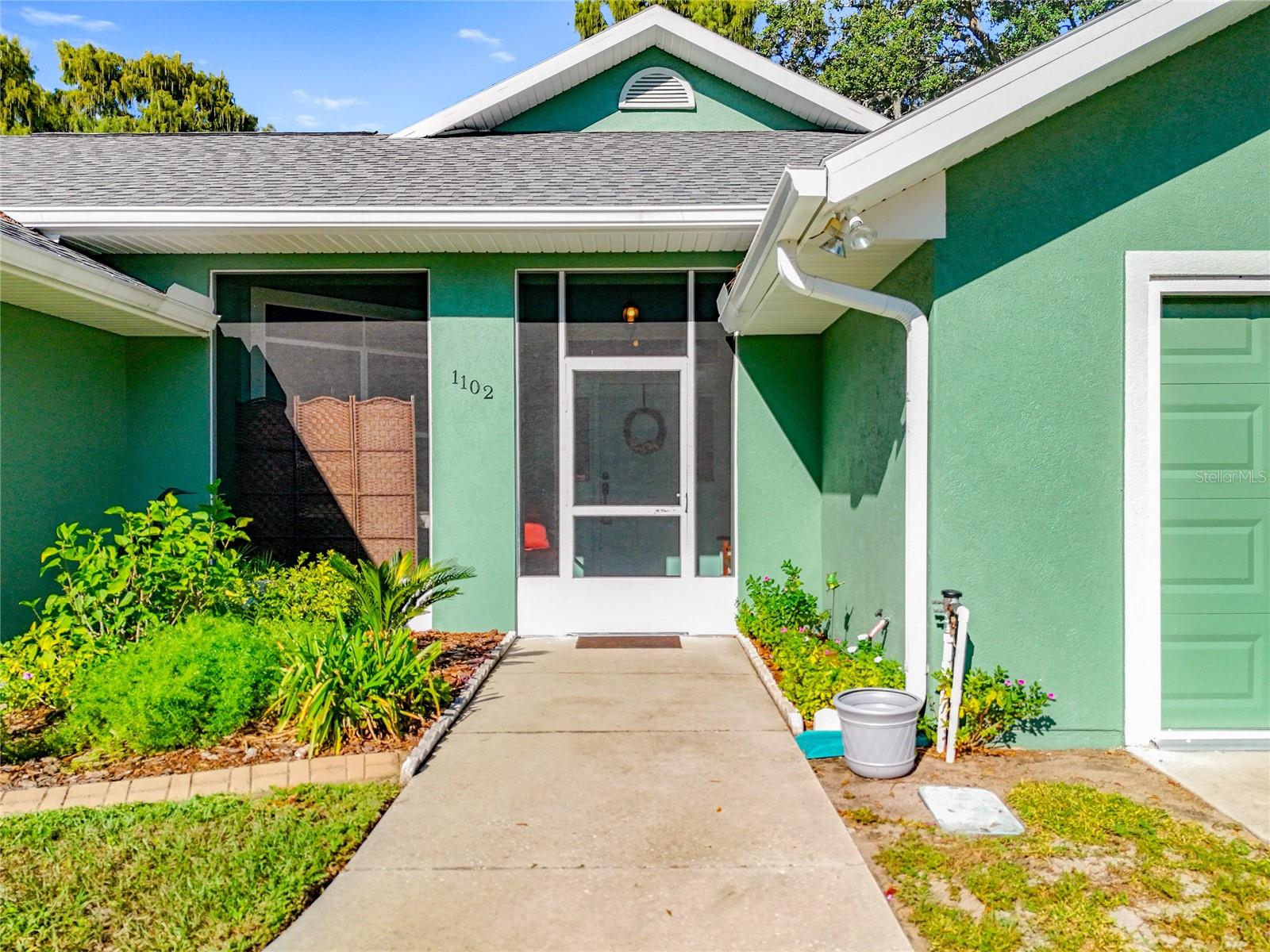 1102 MIZELL ROAD