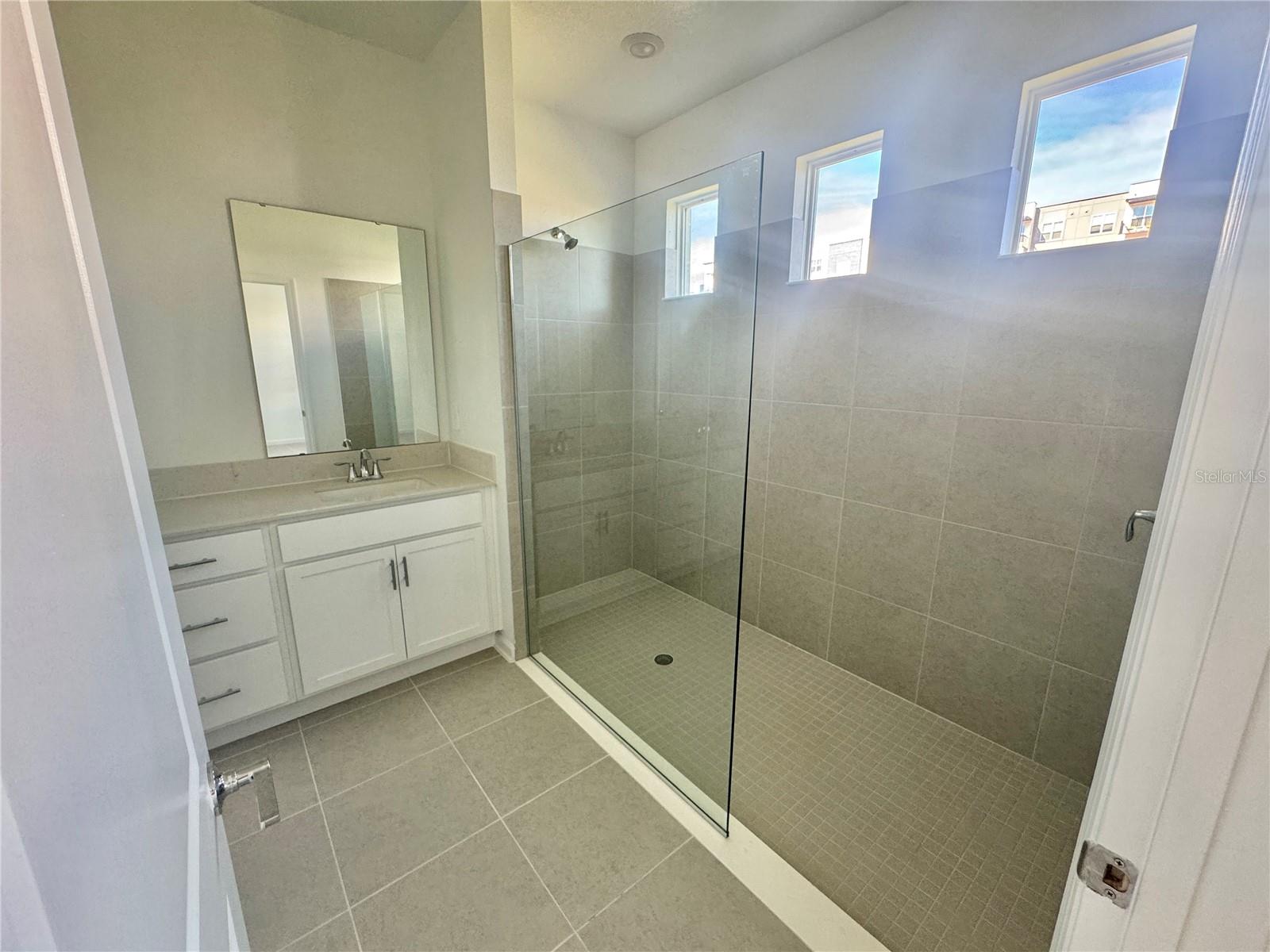 BRONSONS RIDGE - Residential Lease