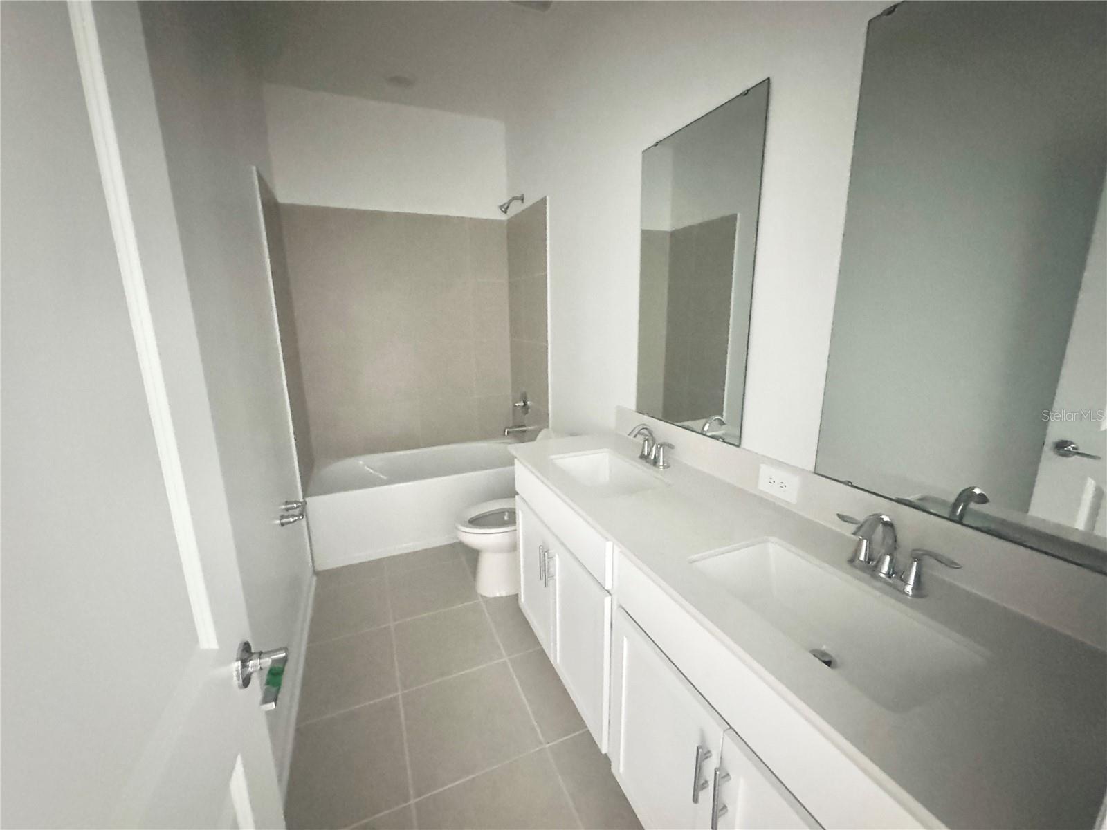 BRONSONS RIDGE - Residential Lease