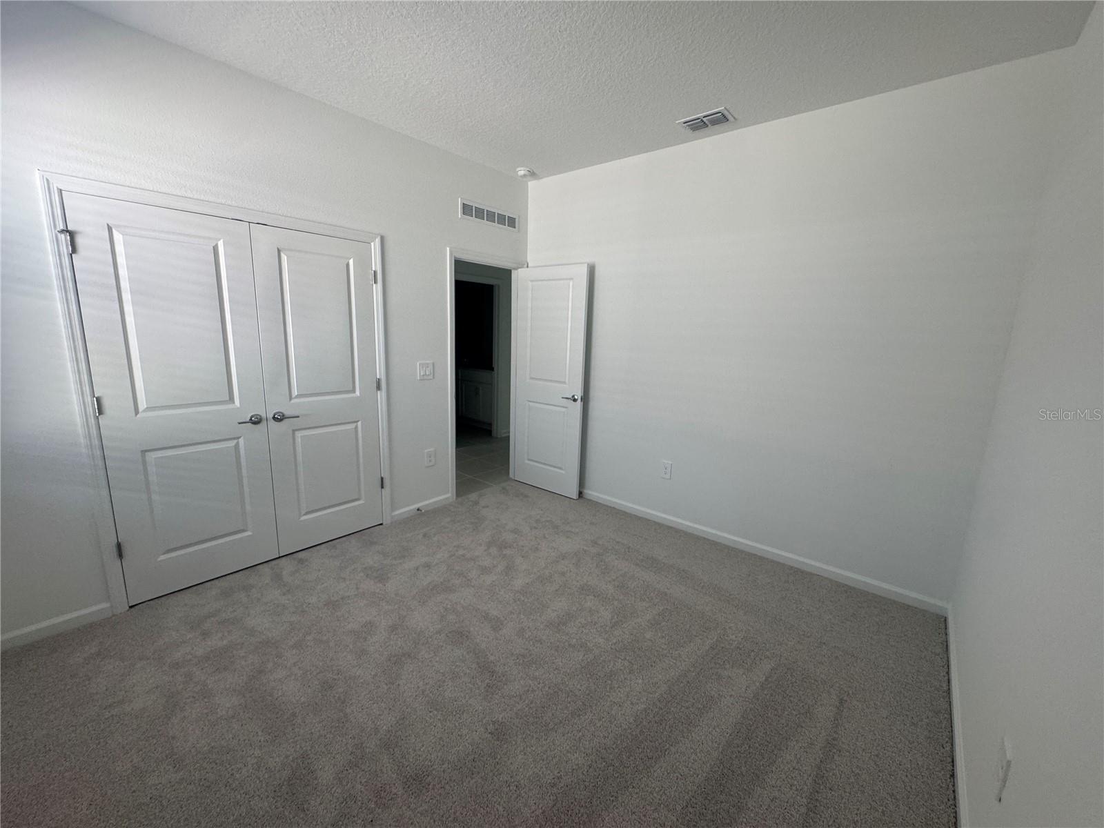 BRONSONS RIDGE - Residential Lease