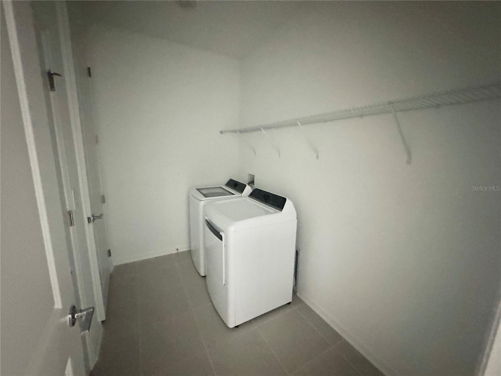 BRONSONS RIDGE - Residential Lease