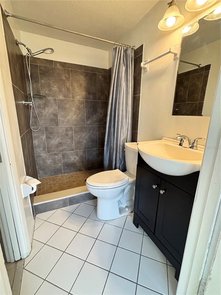 HOLIDAY LAKE ESTATES - Residential