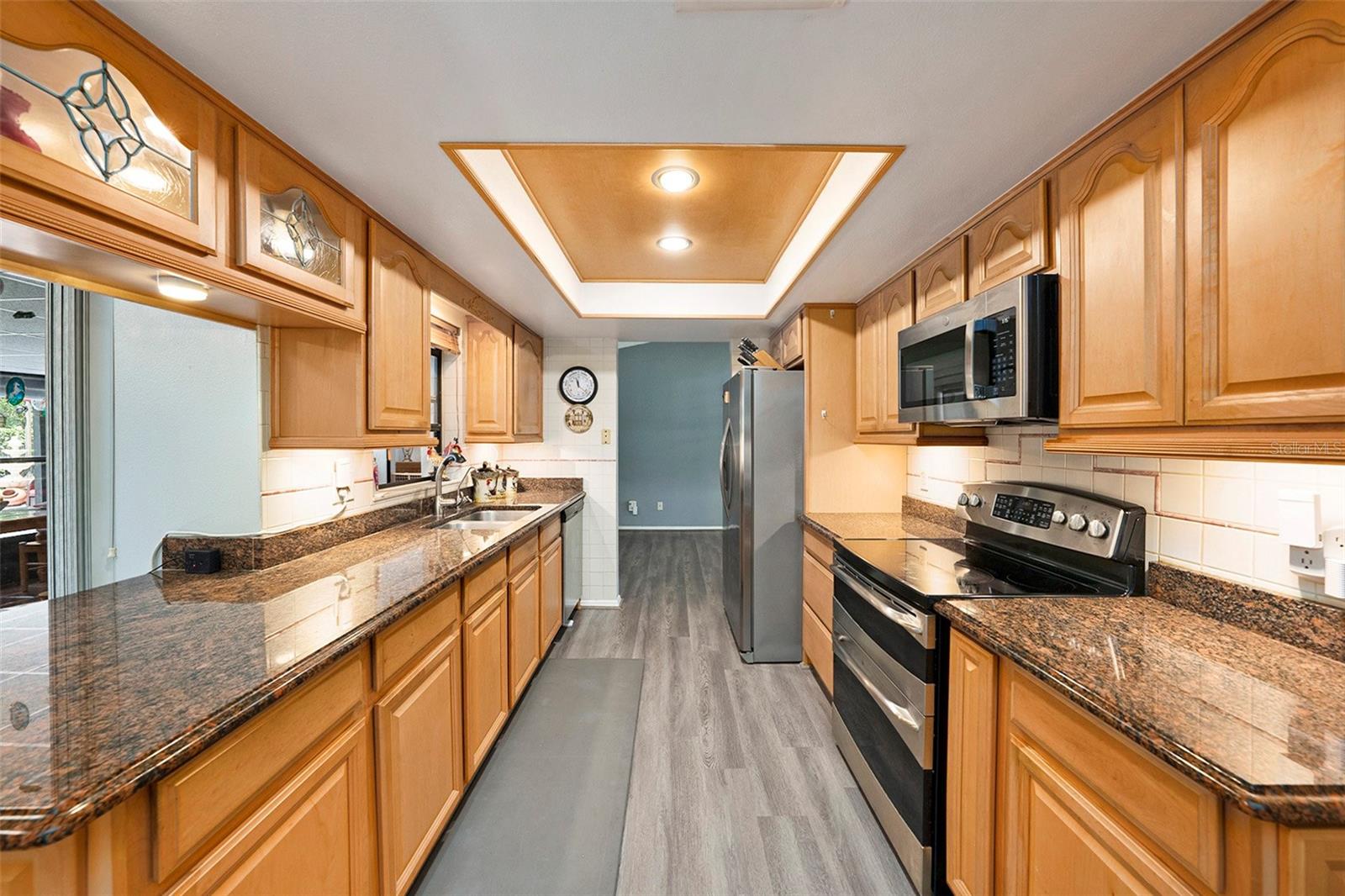 12014 LITTLEBERRY COURT