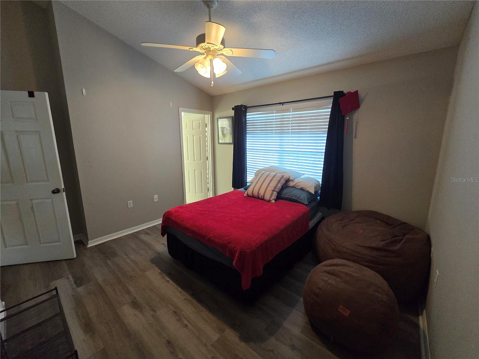 THE LINKS - Residential