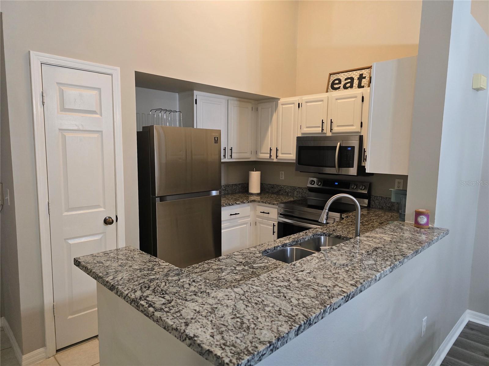 THE LINKS - Residential