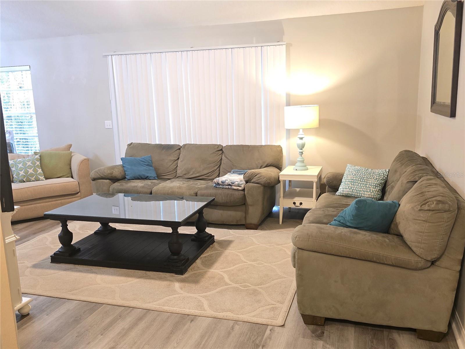 THE LINKS - Residential