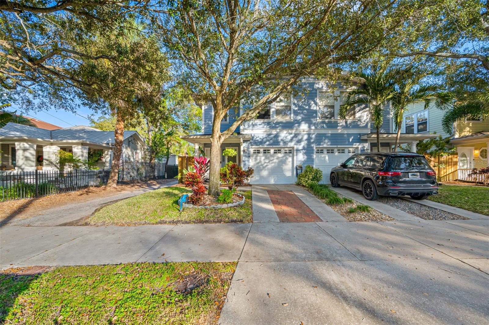 400 S WILLOW AVENUE A