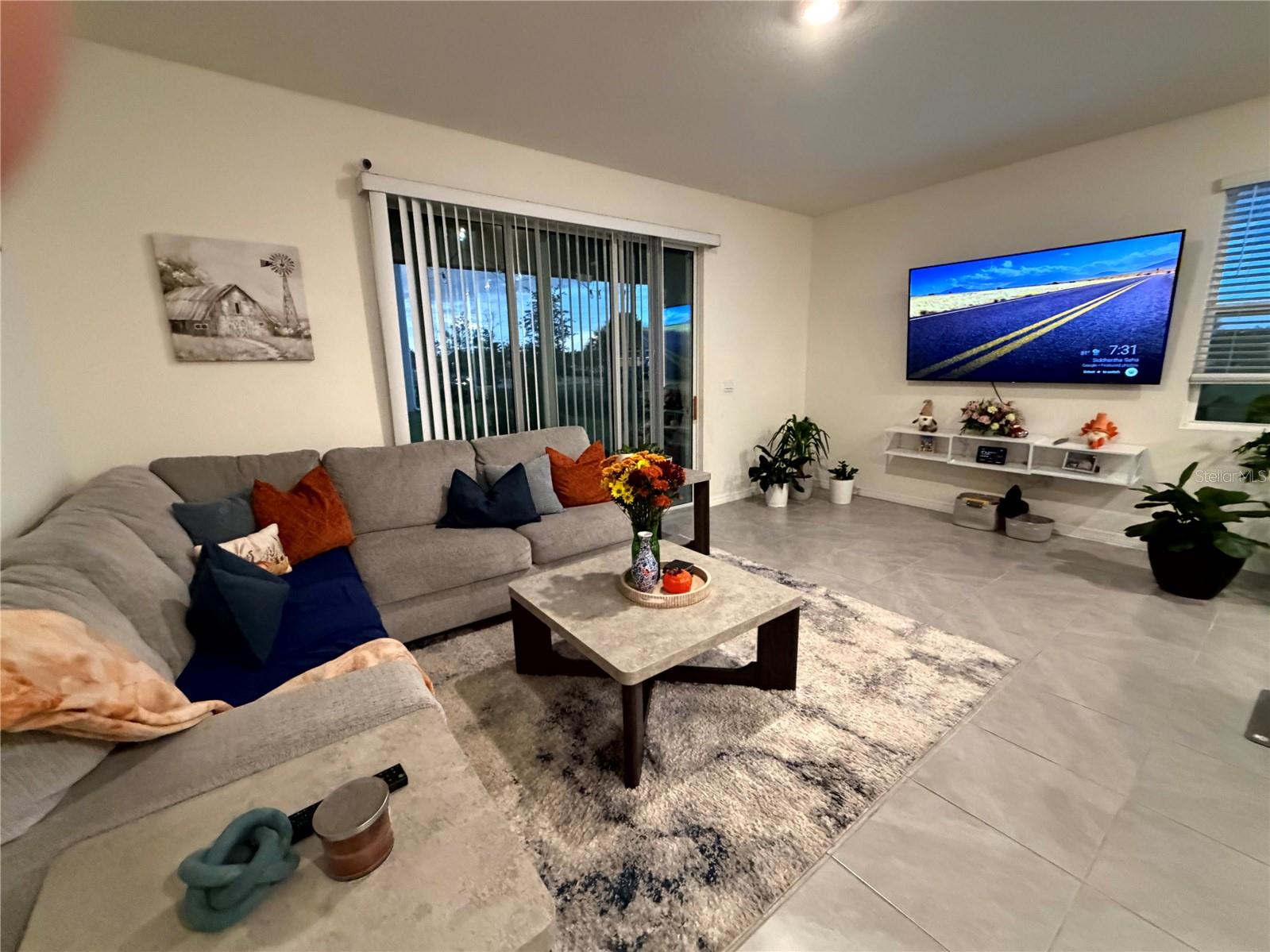 1300 MAKO WAY