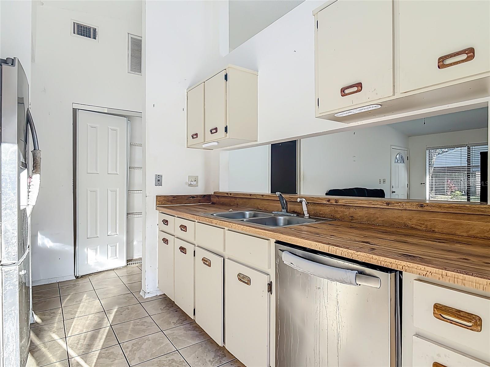 HERITAGE PH 03 - Residential