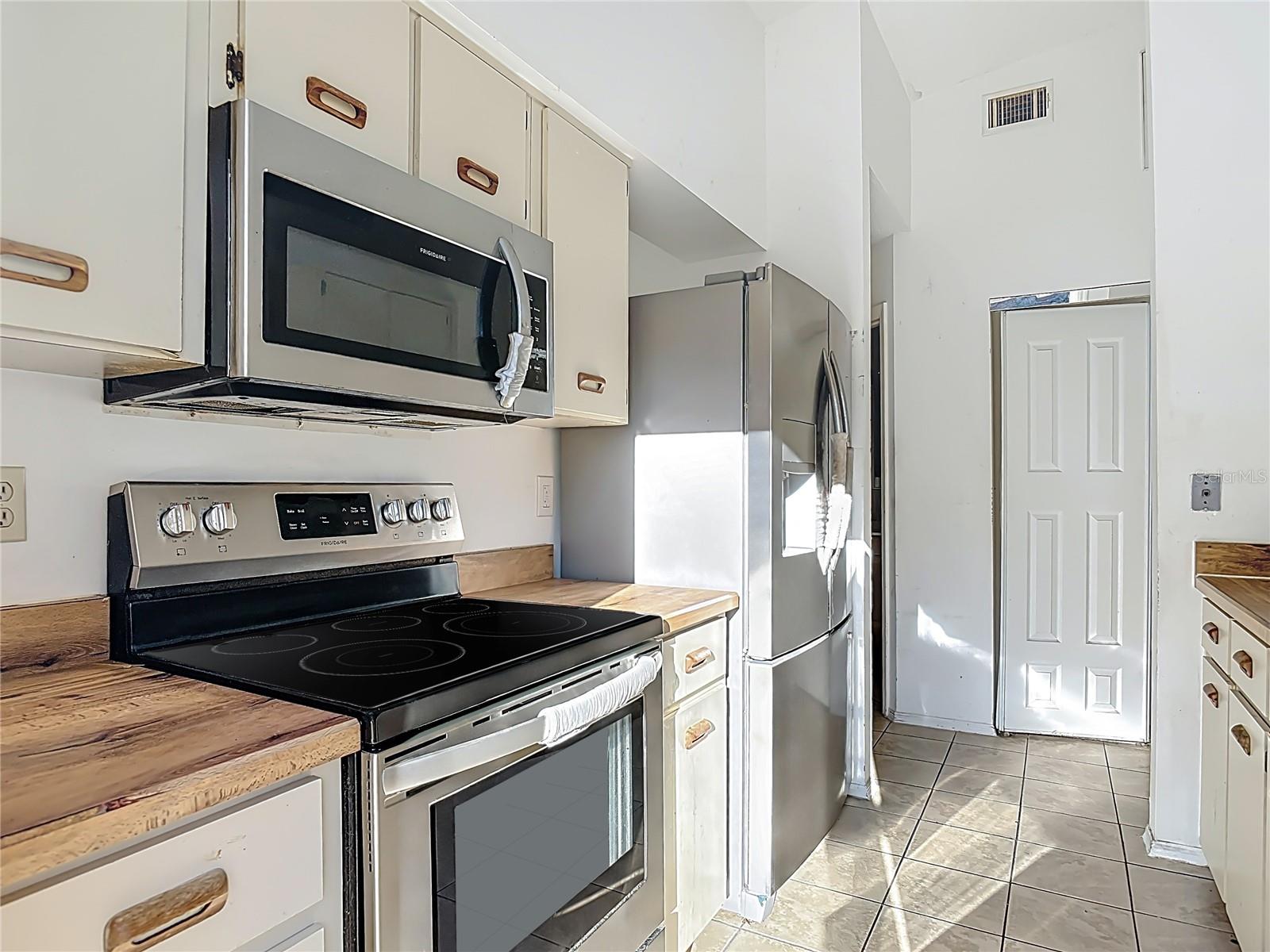 HERITAGE PH 03 - Residential