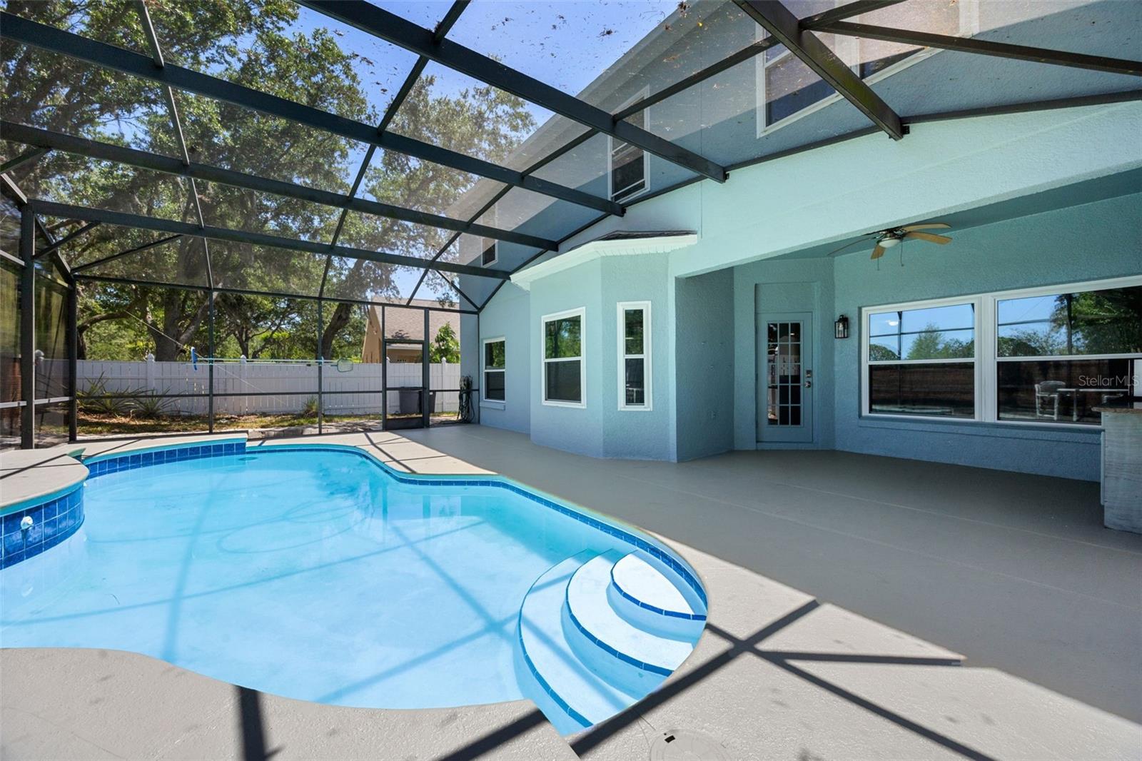 2204 HAMMOCK MOSS DRIVE