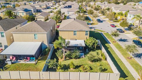 A home in WIMAUMA