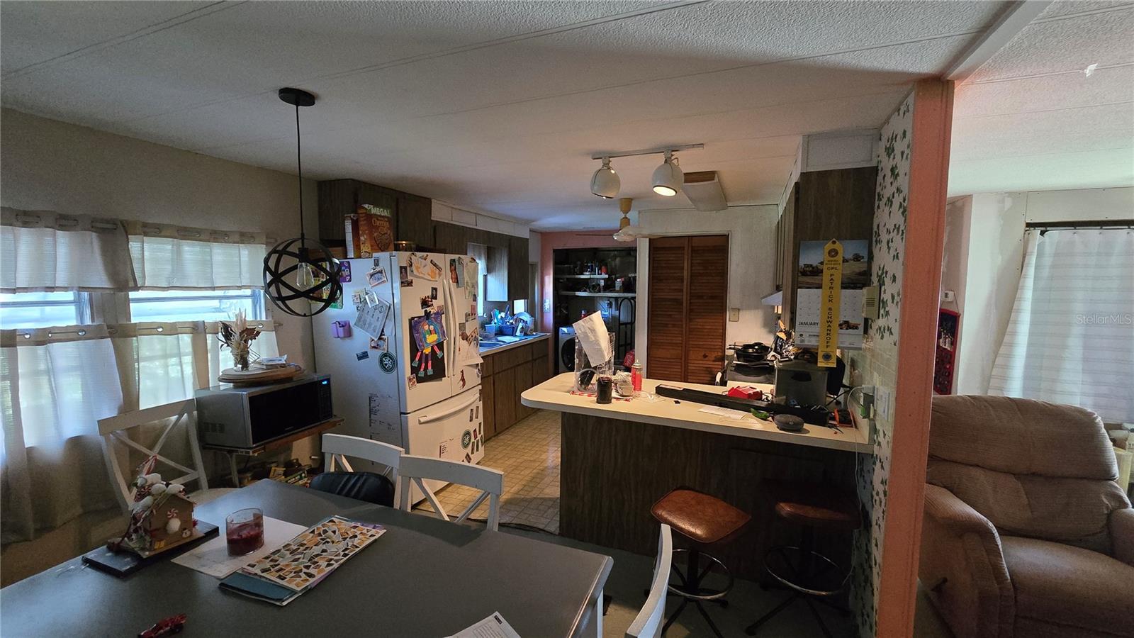 CRESTVIEW ESTATES - Residential