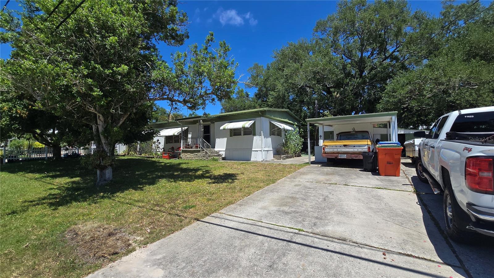 CRESTVIEW ESTATES - Residential
