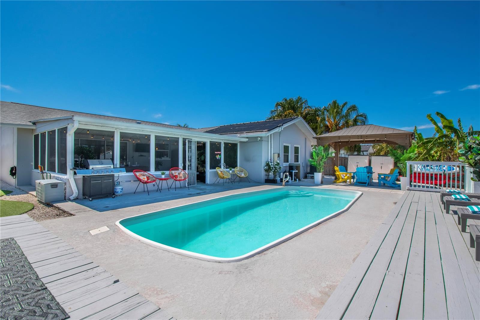 TAMPA SHORES UNIT 7 - Residential