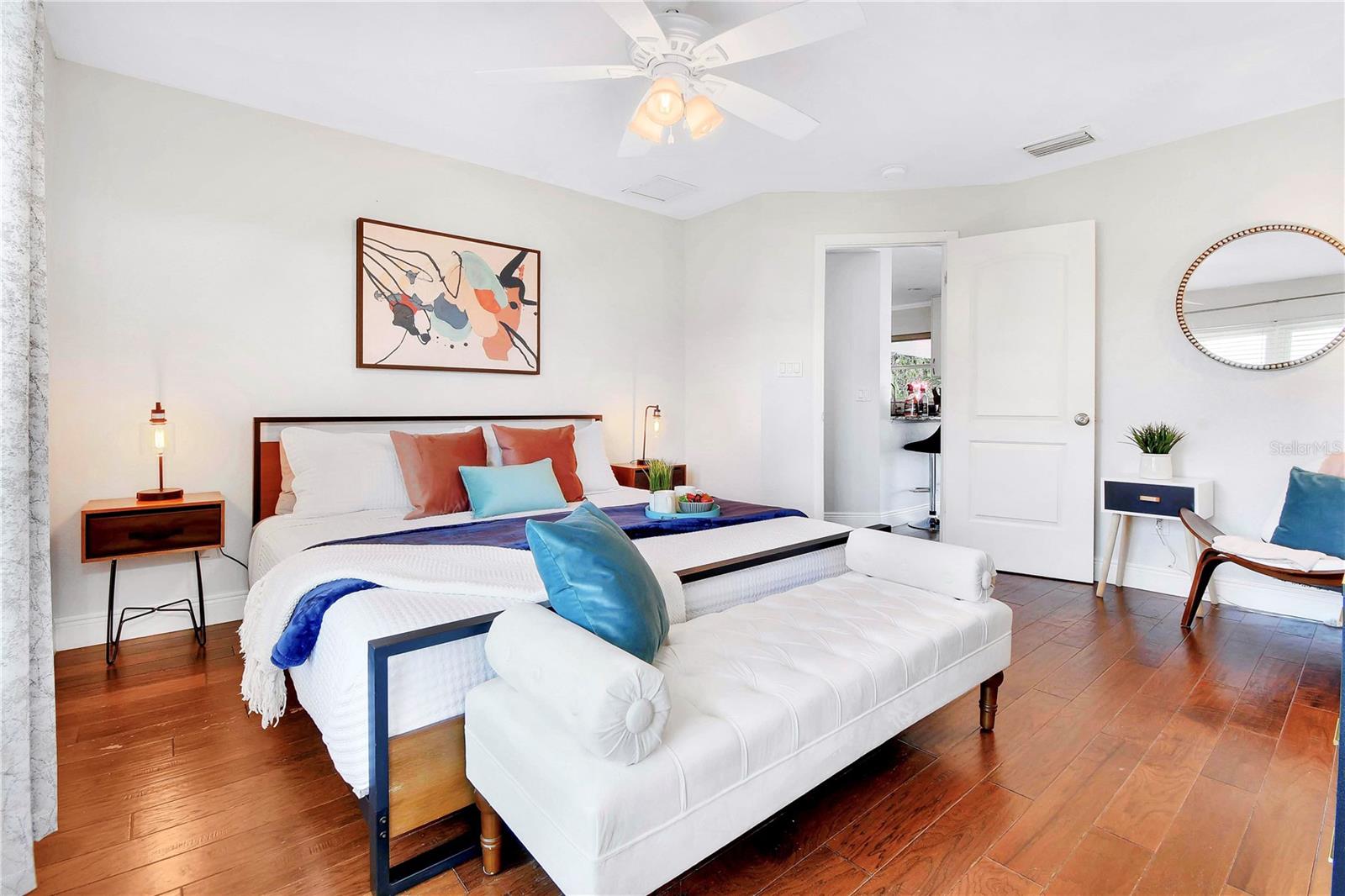 TAMPA SHORES UNIT 7 - Residential