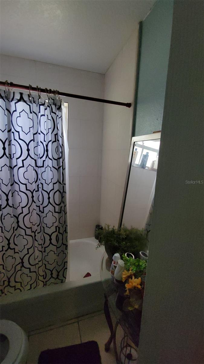 JENKINS ADDN TO LIBERTY CITY - Residential Income