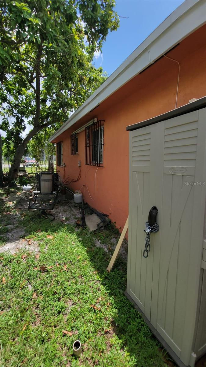 JENKINS ADDN TO LIBERTY CITY - Residential Income