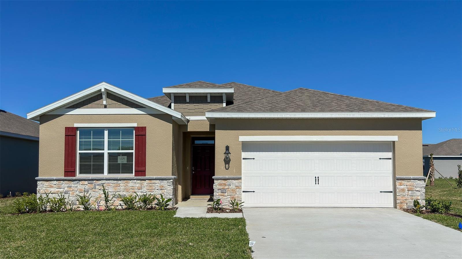 Under Construction. The Delray is a 4-bedroom, 2-bathroom, 2,034 sq ft home in Archers Mill. It features a two-car garage, covered porch, concrete block construction, well-appointed kitchen, and smart home technology. The layout includes a private bedroom with en suite bathroom and walk-in closets, three guest bedrooms, and a full bath. Contact for more information on finding a home in Archers Mill.
*Photos are of similar model but not that of exact house. Pictures, photographs, colors, features, and sizes are for illustration purposes only and will vary from the homes as built. Home and community information including pricing, included features, terms, availability and amenities are subject to change and prior sale at any time without notice or obligation. Please note that no representations or warranties are made regarding school districts or school assignments; you should conduct your own investigation regarding current and future schools and school boundaries.*