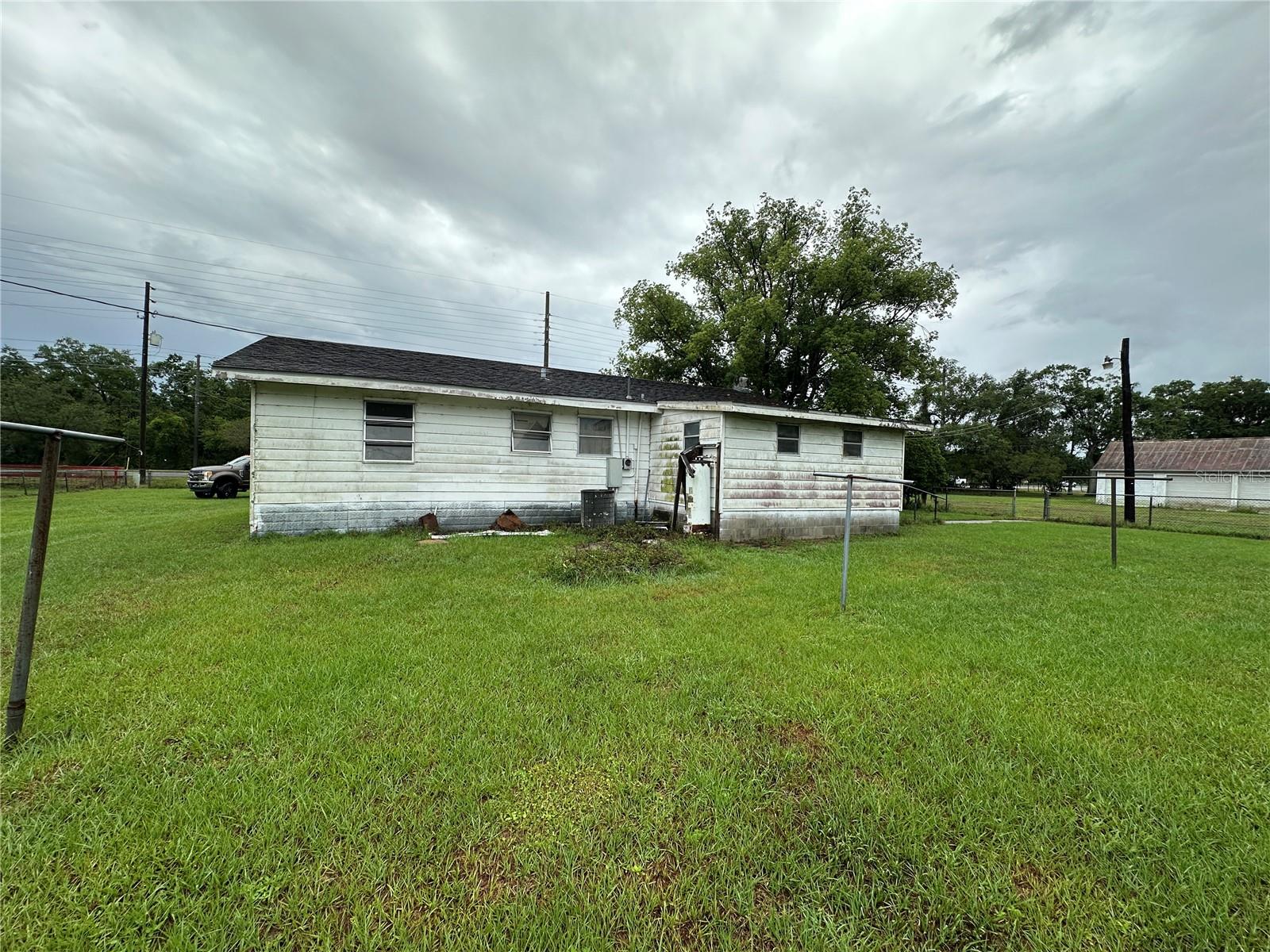ACREAGE & UNREC - Residential