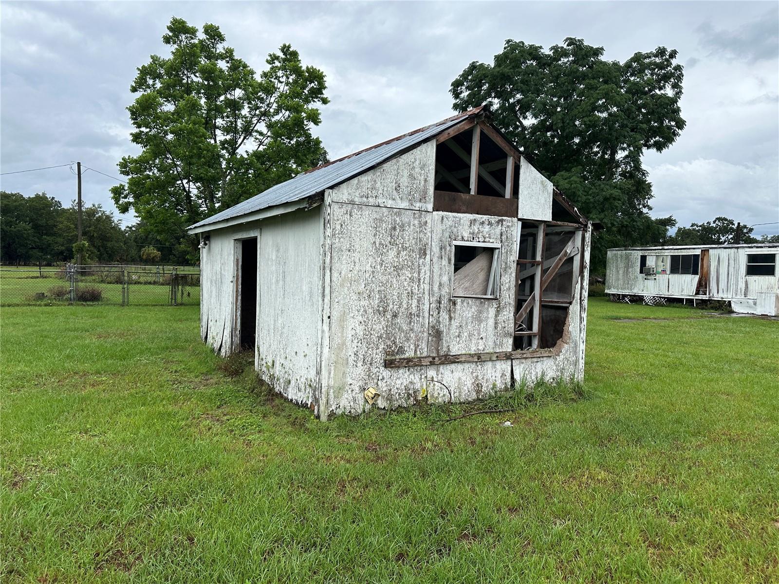 ACREAGE & UNREC - Residential