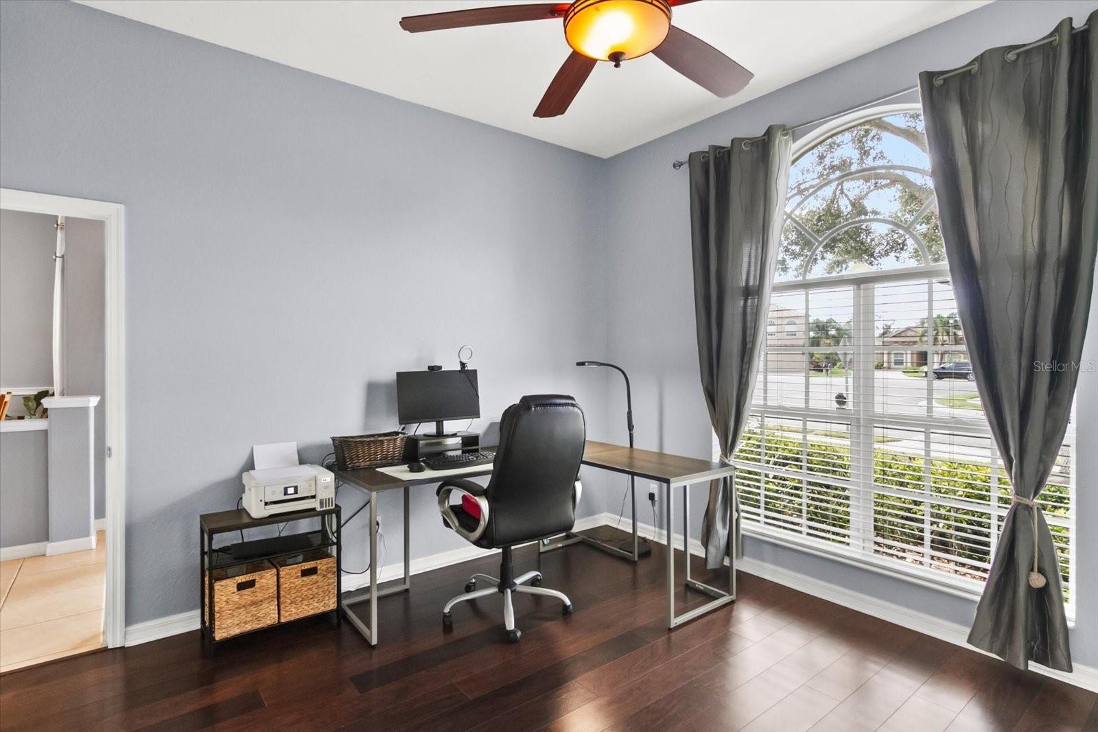 RIVER PLACE - Residential