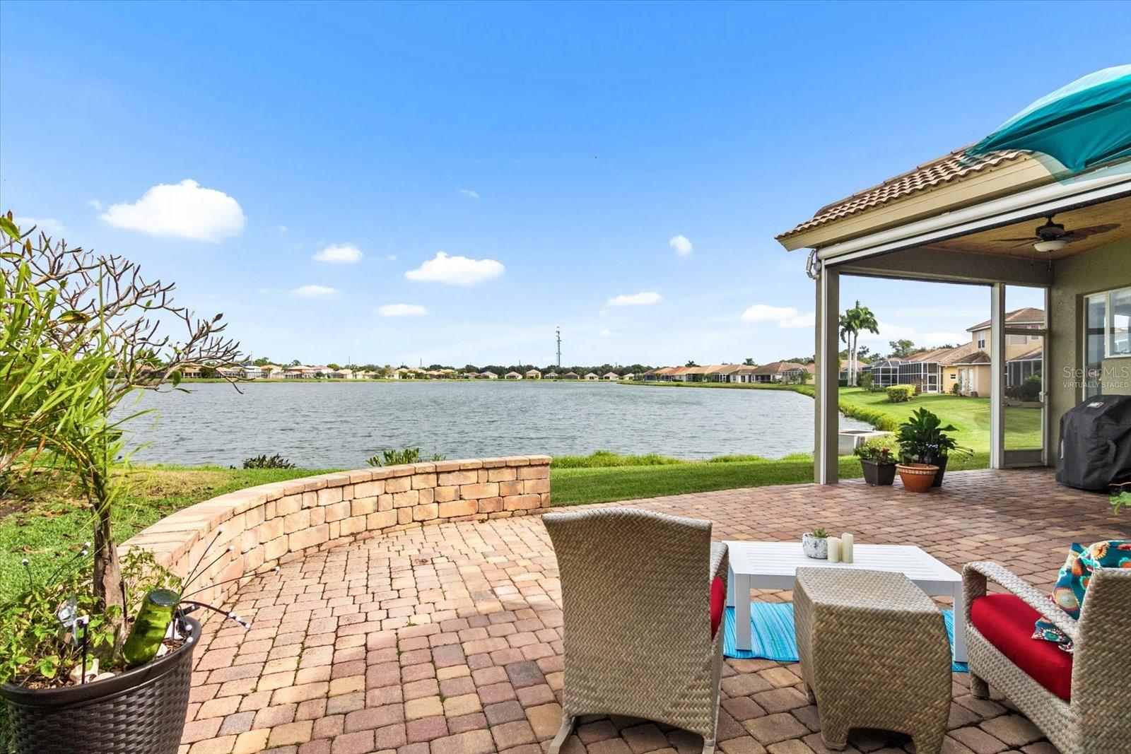 RIVER PLACE - Residential