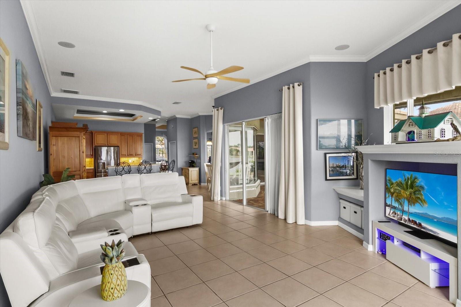 RIVER PLACE - Residential