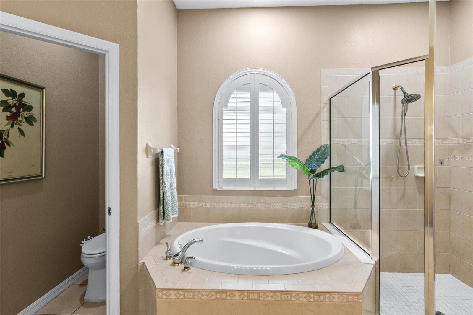 RIVER PLACE - Residential