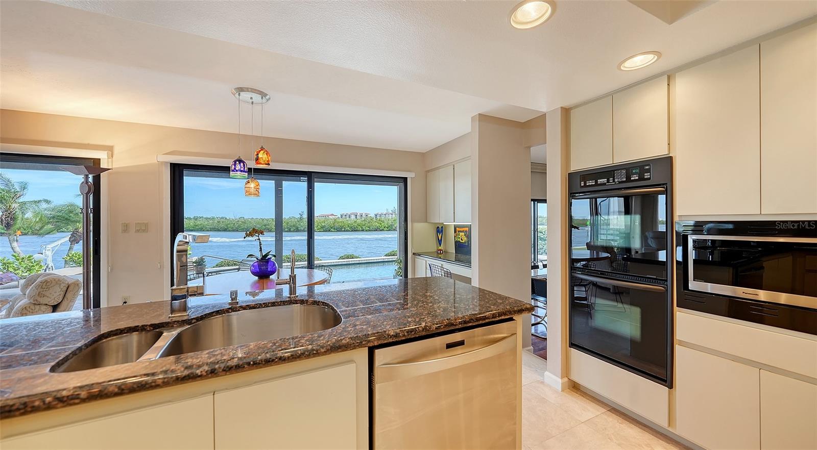 SIESTA COVE SUB - Residential