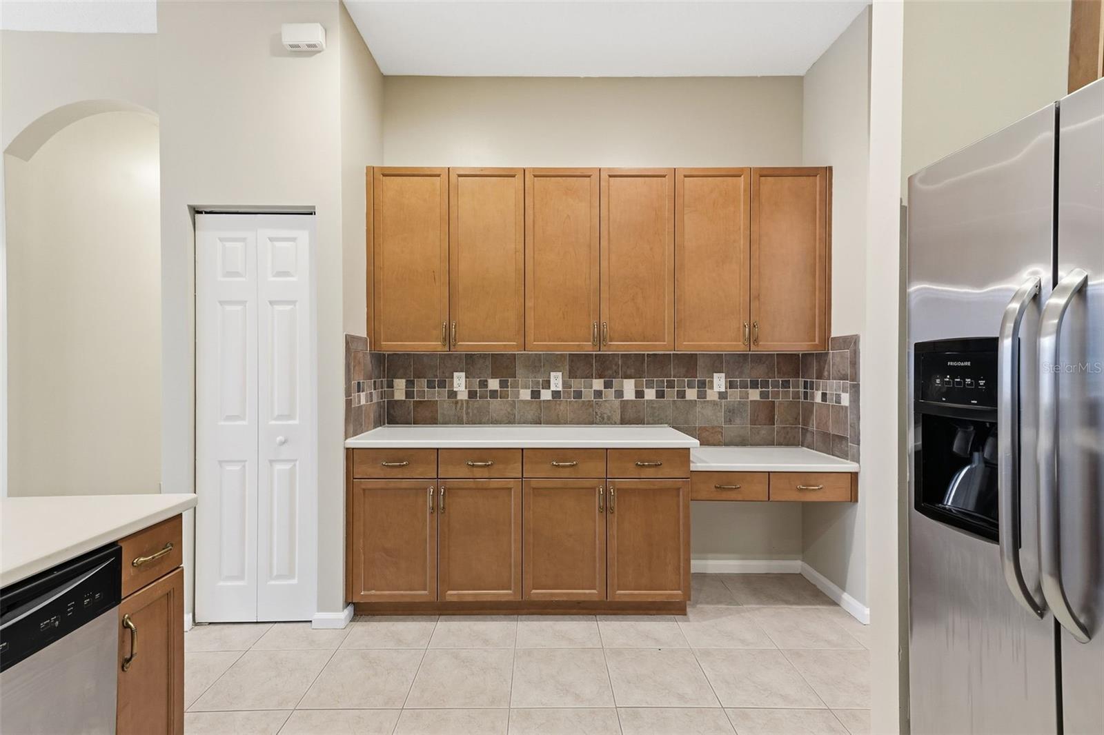 9646 SAVANNAH ESTATES DRIVE