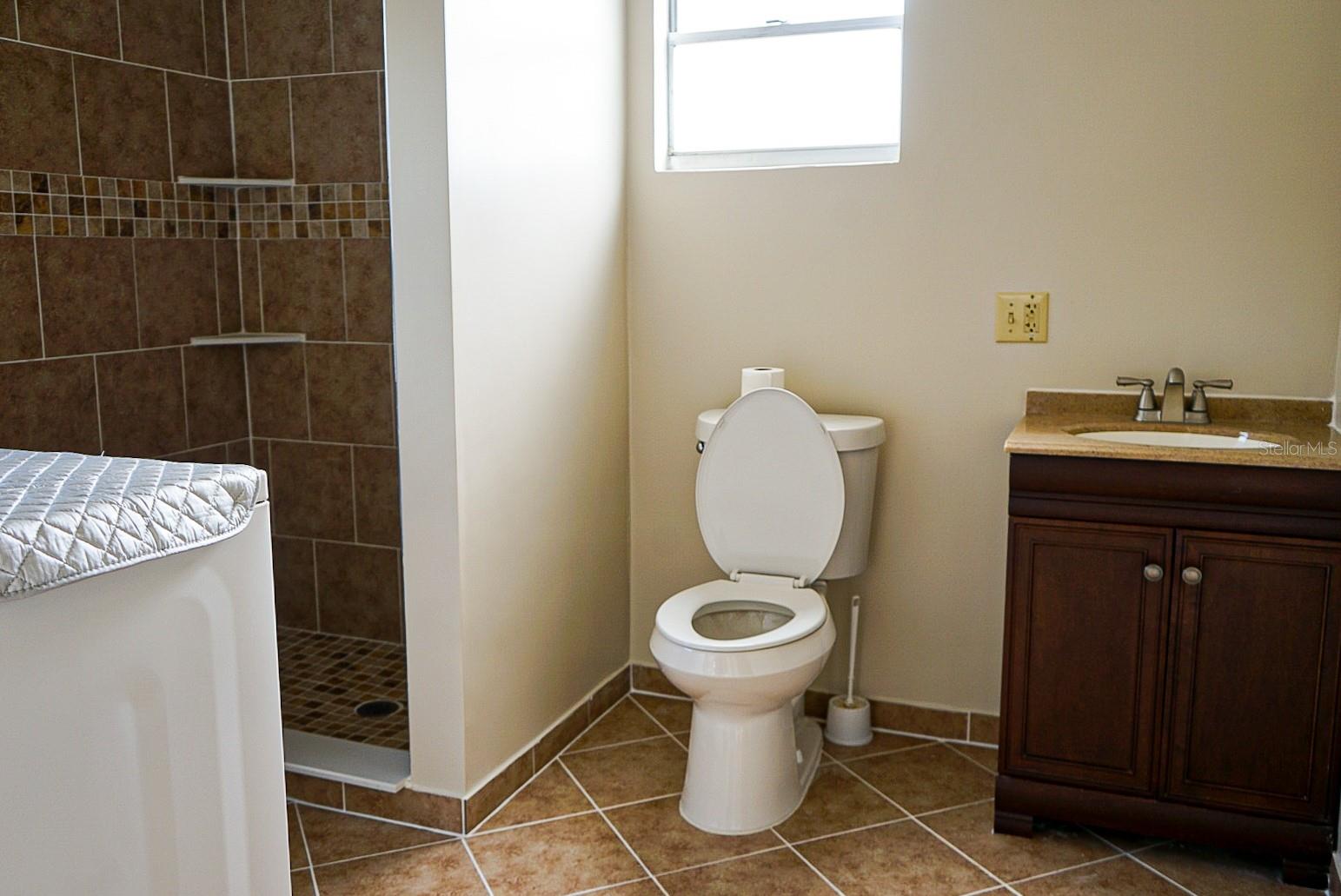 TOWN/ARCADIA - Residential