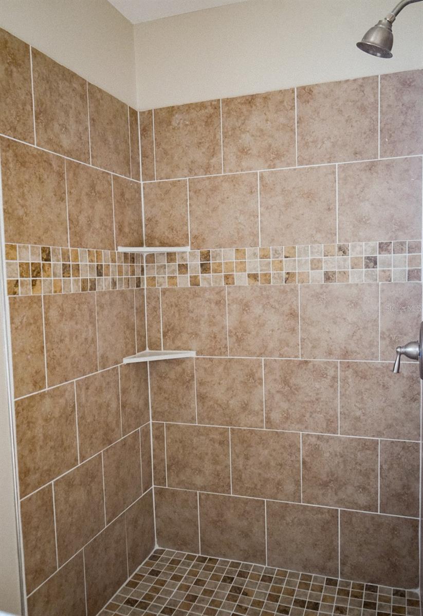 TOWN/ARCADIA - Residential