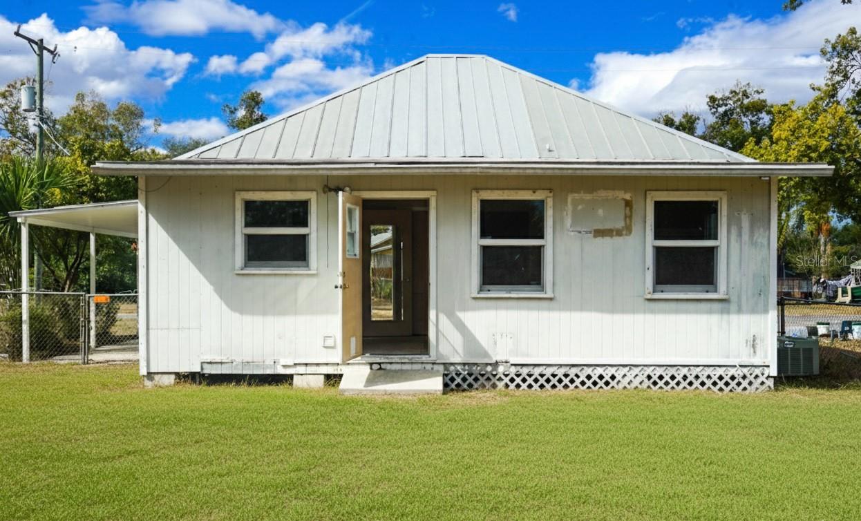 TOWN/ARCADIA - Residential