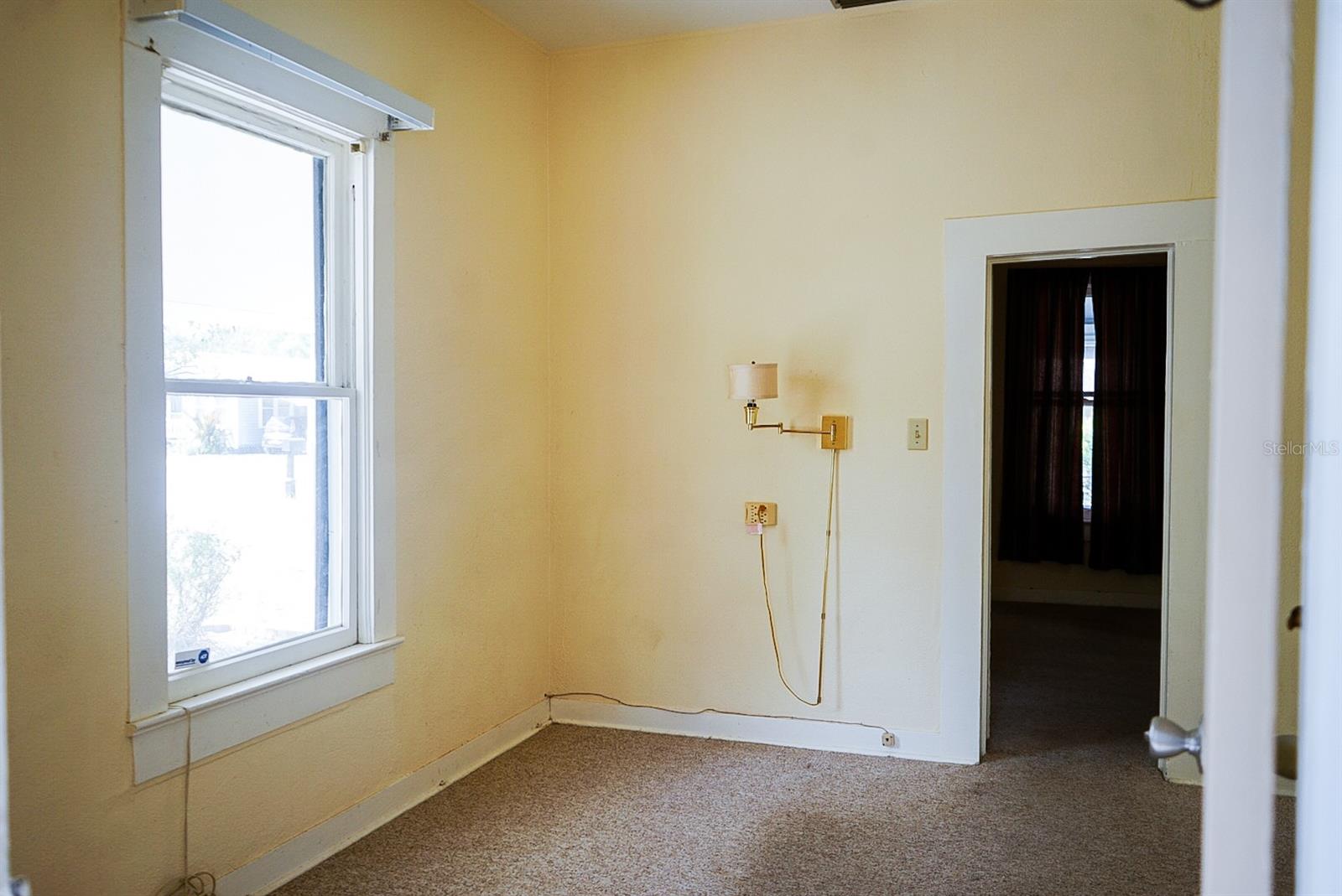 TOWN/ARCADIA - Residential