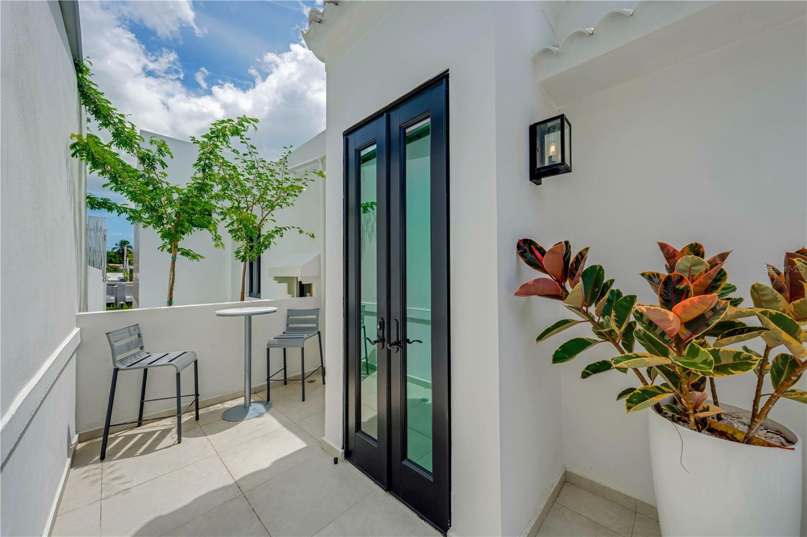 CONDADO - Residential