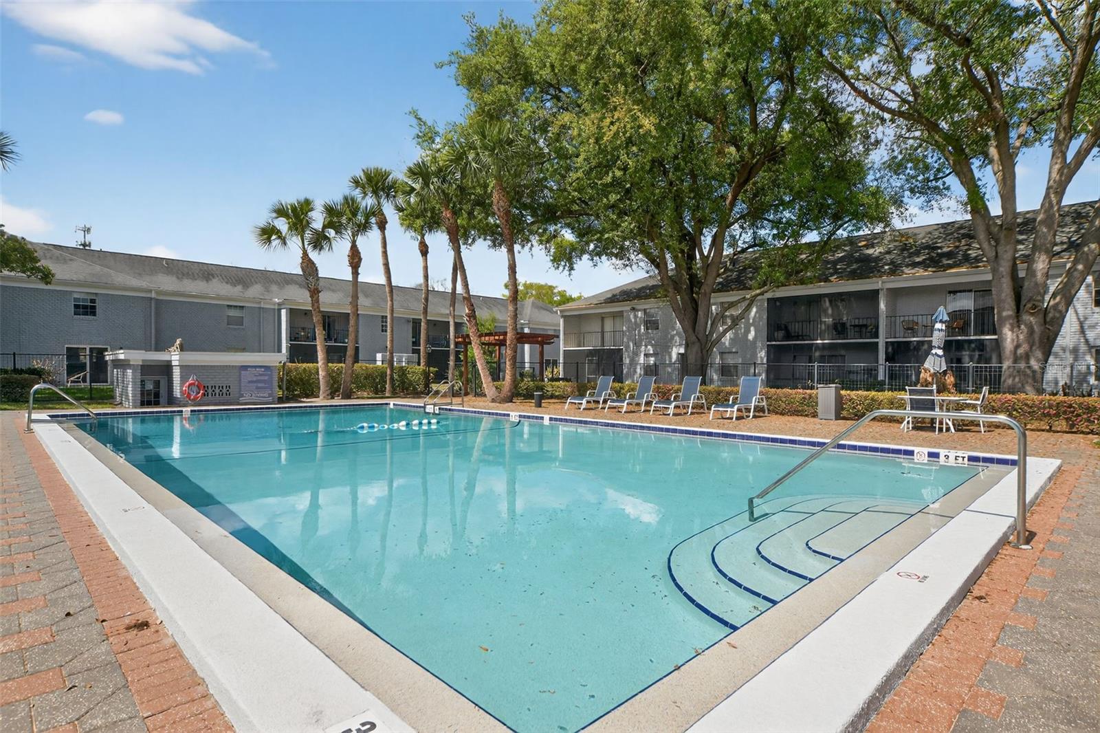 STRATFORD A WINTER PARK CONDO - Residential