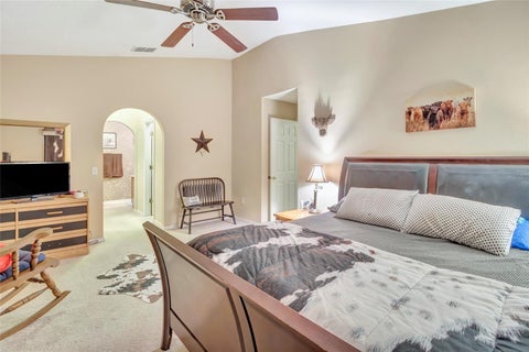 Tiny photo for 216 Tres Reyes Lane, Groveland, FL 34736 (MLS # G5117122)