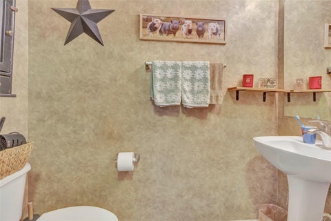 Tiny photo for 216 Tres Reyes Lane, Groveland, FL 34736 (MLS # G5117122)