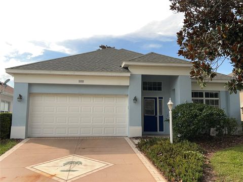 Photo of 24345 Amberleaf Court, Leesburg, FL 34748 (MLS # O6361845)