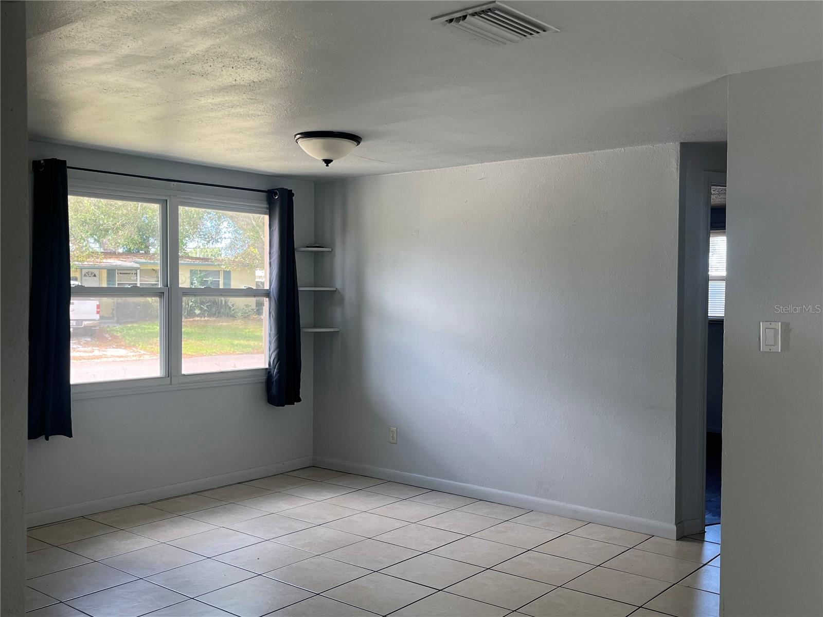 ORANGE LAKE VILLAGE - Residential Lease