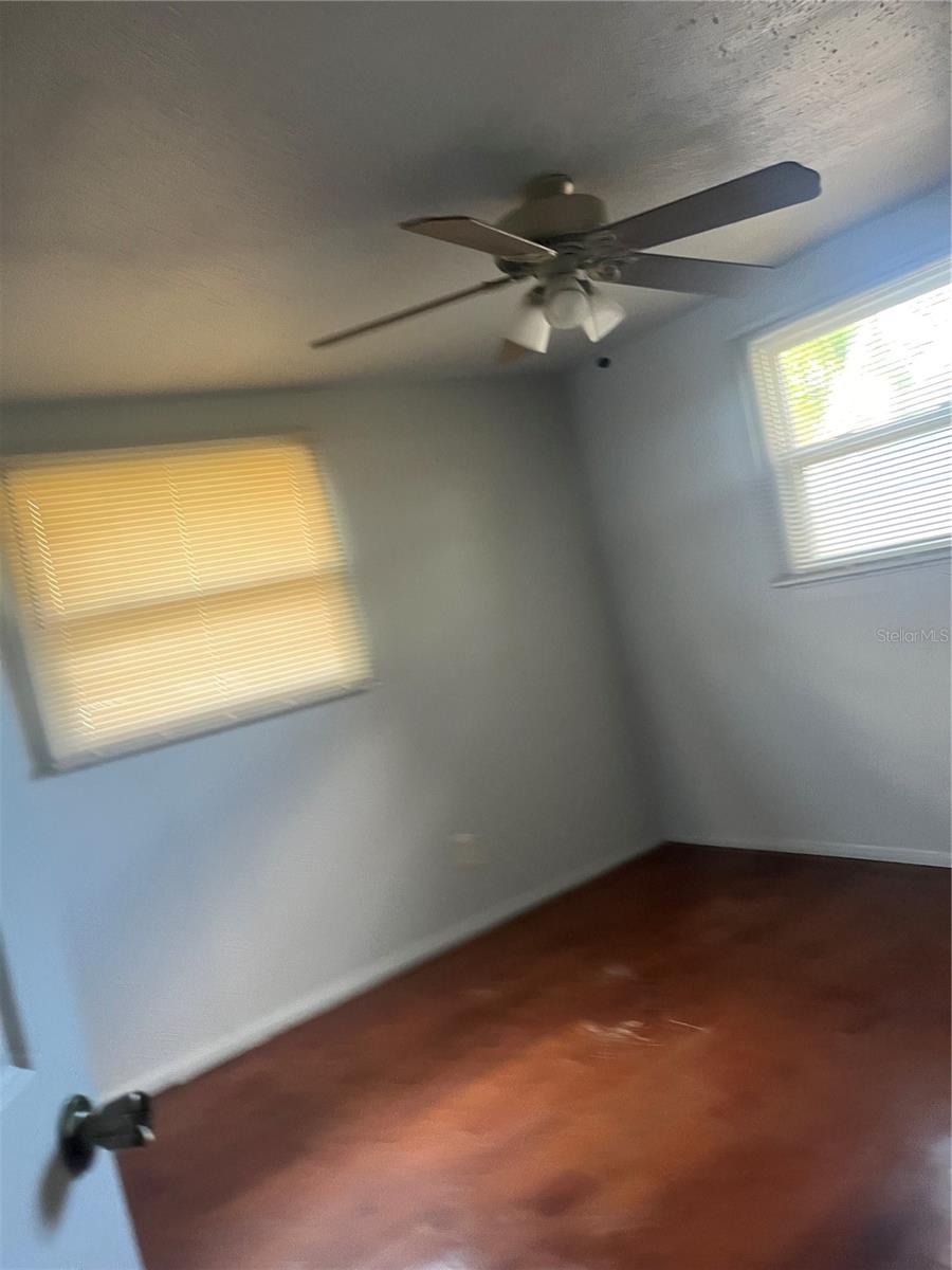 ORANGE LAKE VILLAGE - Residential Lease