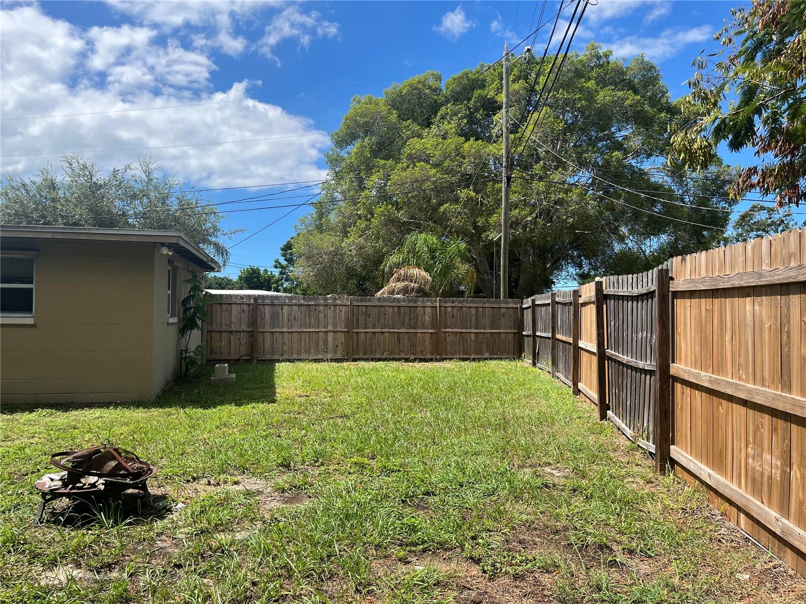 ORANGE LAKE VILLAGE - Residential Lease