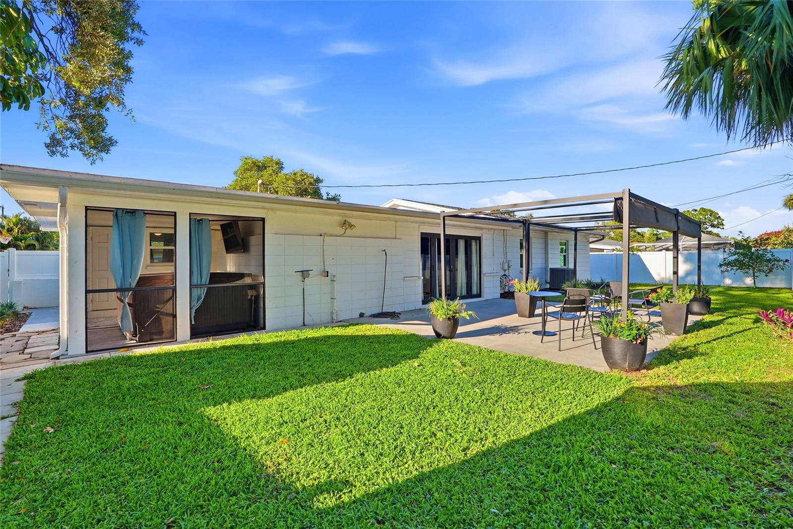 ROSE GARDEN UNIT 1 - Residential
