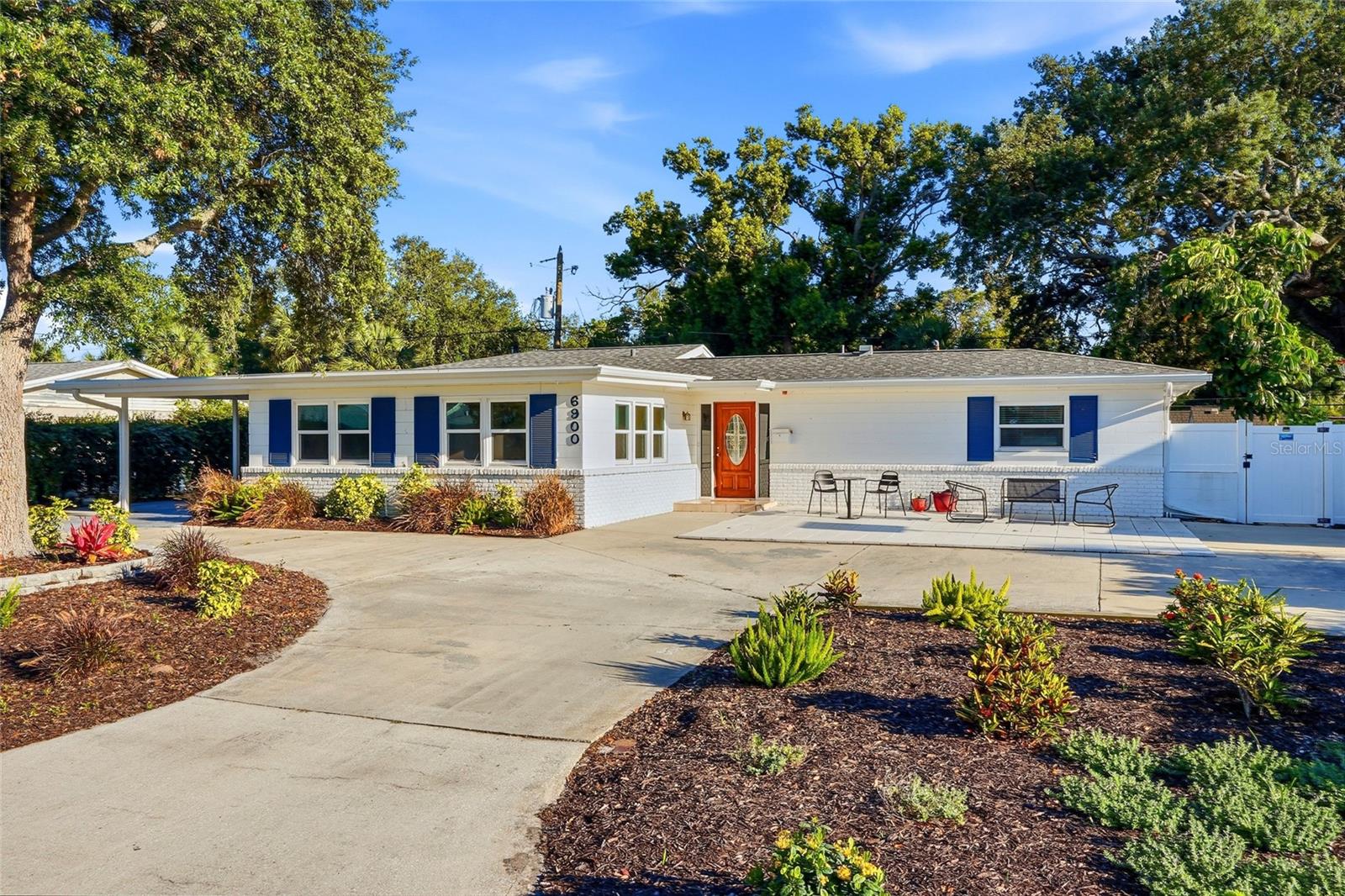 ROSE GARDEN UNIT 1 - Residential