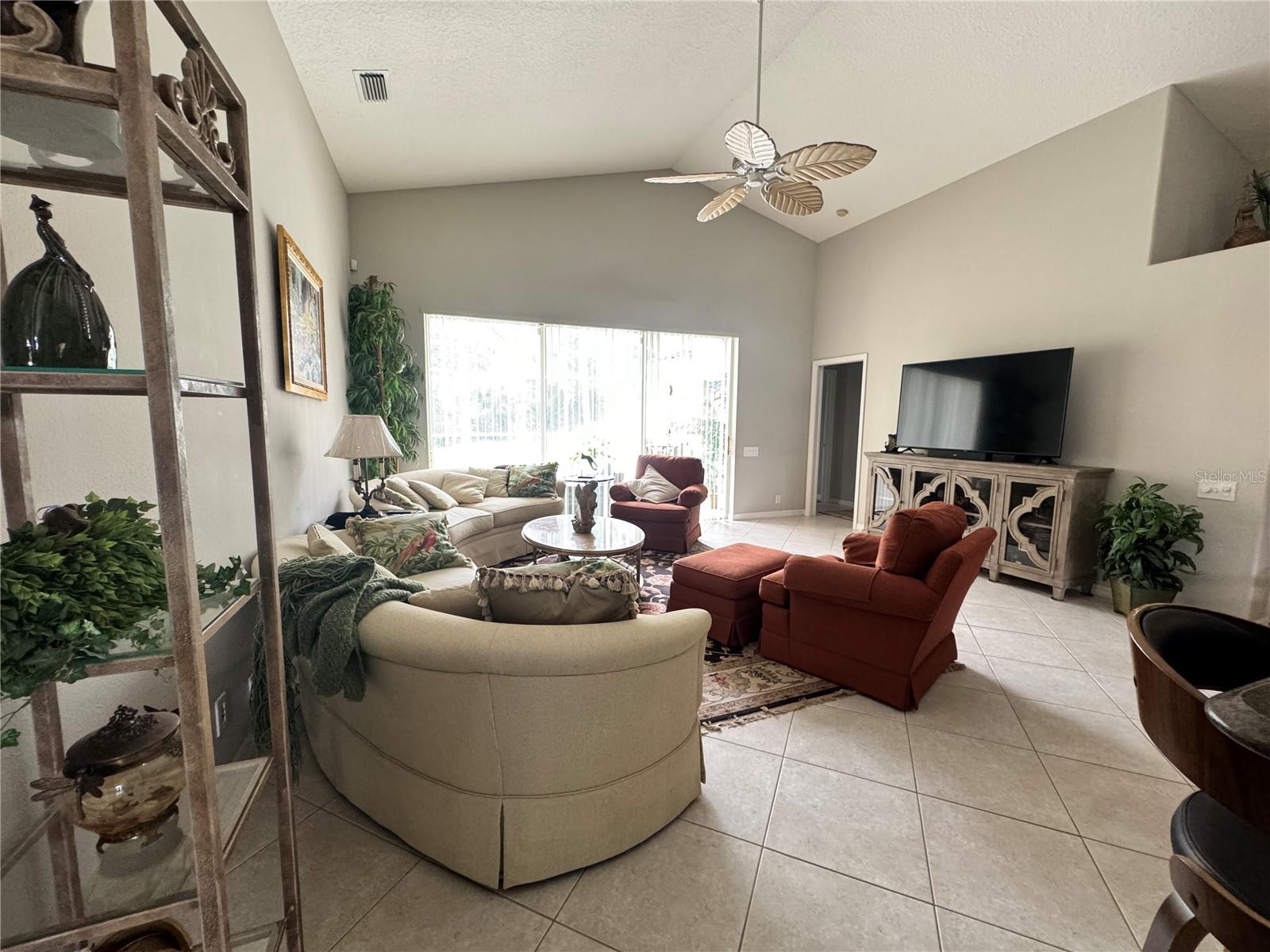 SUMMERFIELD VILLAGE SUBPHASE B U1, T322-4 - Residential Lease